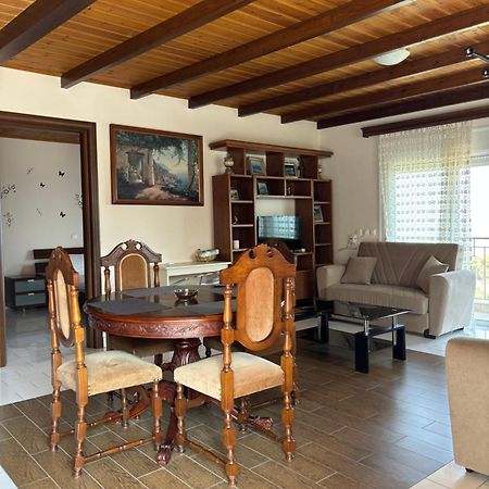 -Tsiakos Apartment- In Vryses Kyparissia Esterno foto